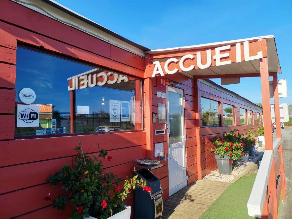 Hotel Acajou อาร์เจเลส-ซัวร์-แมร์ ภายนอก รูปภาพ