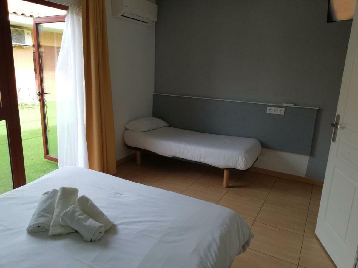Hotel Acajou อาร์เจเลส-ซัวร์-แมร์ ภายนอก รูปภาพ